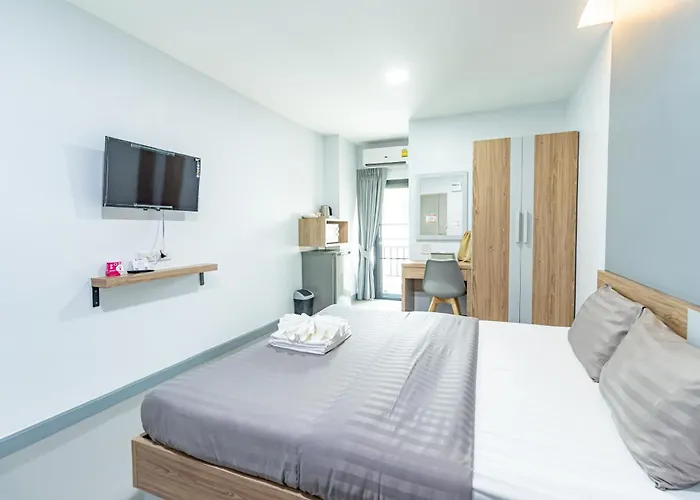 Bewish Bangphlat Hotel