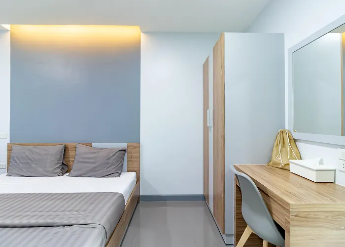 Bewish Bangphlat Hotel