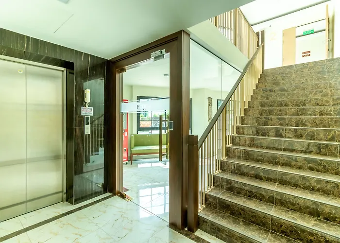 Bewish Bangphlat Hotel 3*
