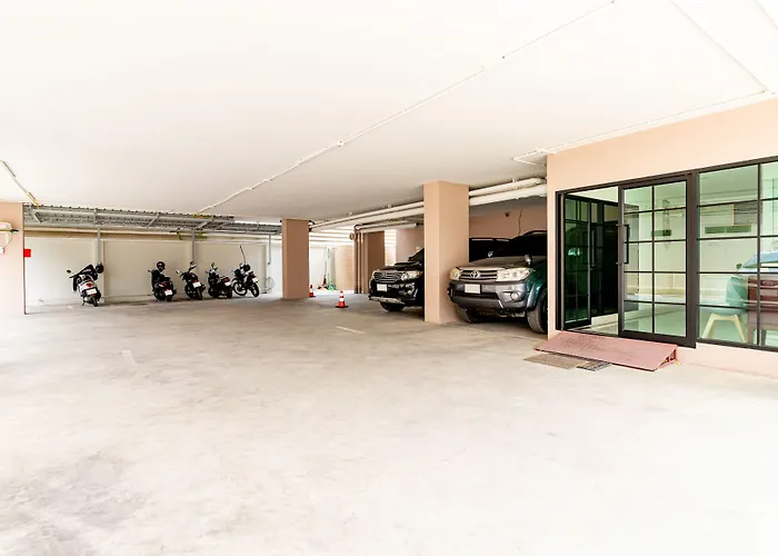 Hotel Bewish Bangphlat