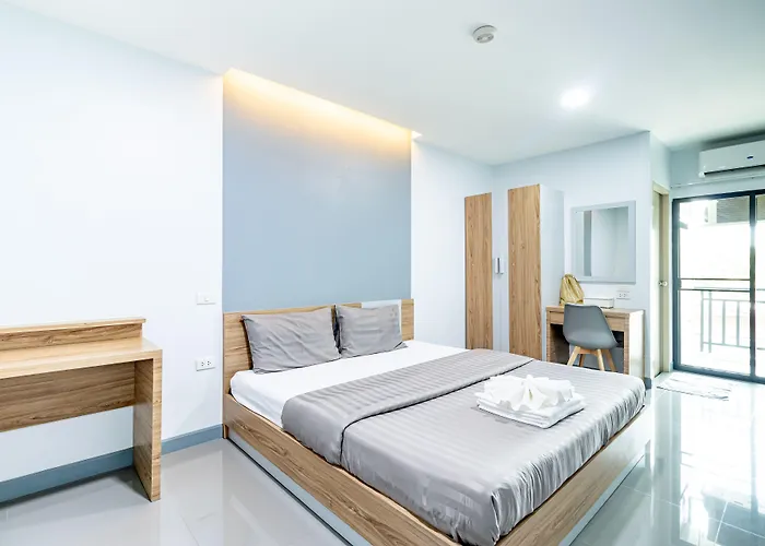 Bewish Bangphlat Hotel