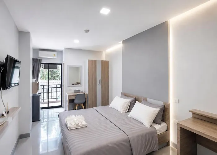 Hotel Bewish Bangphlat